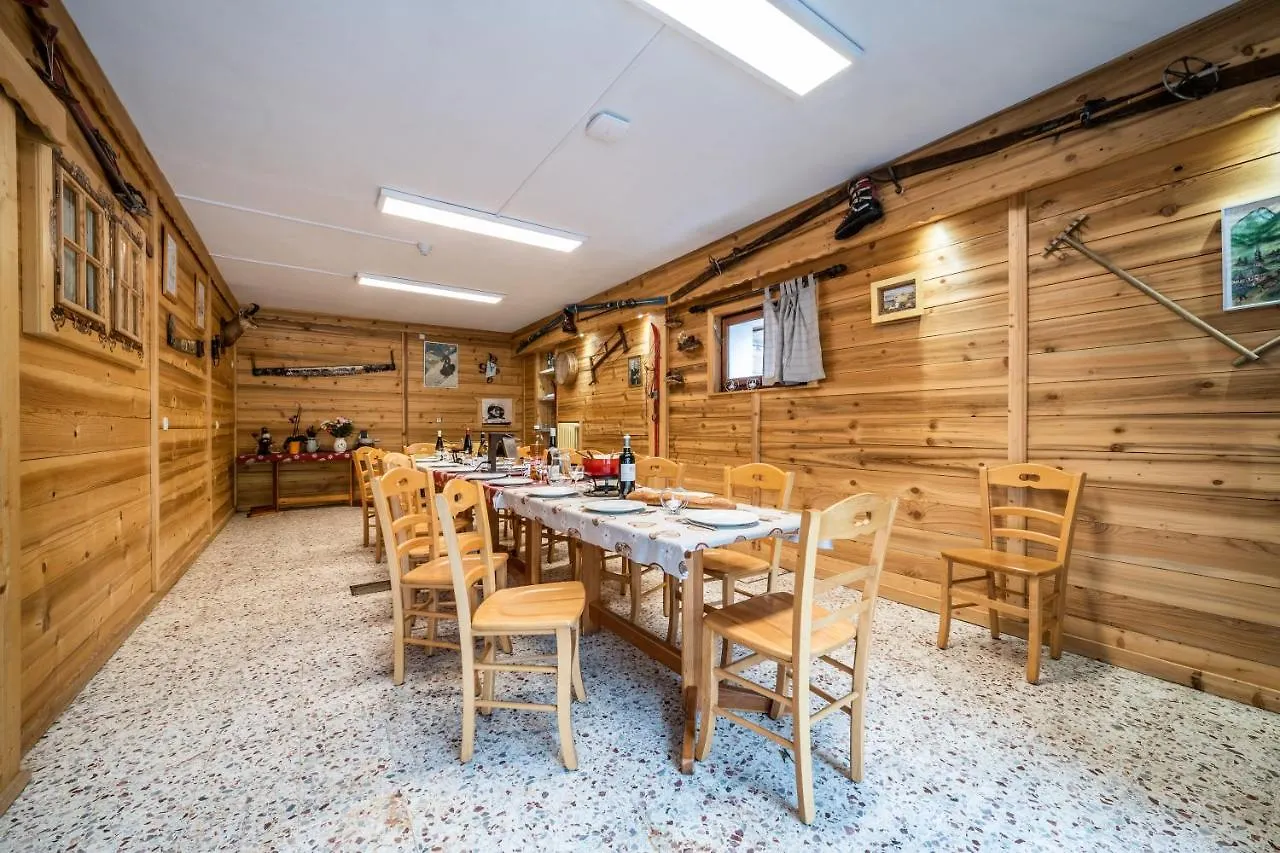 Coeur De Charmy Pour 10 Avec Spa Abondance Apartment