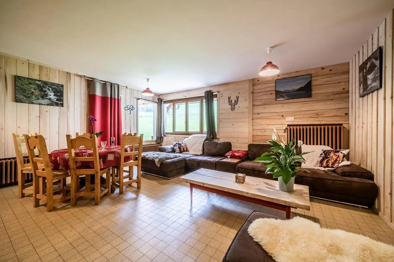 Apartment Coeur De Charmy Pour 10 Avec Spa Abondance France